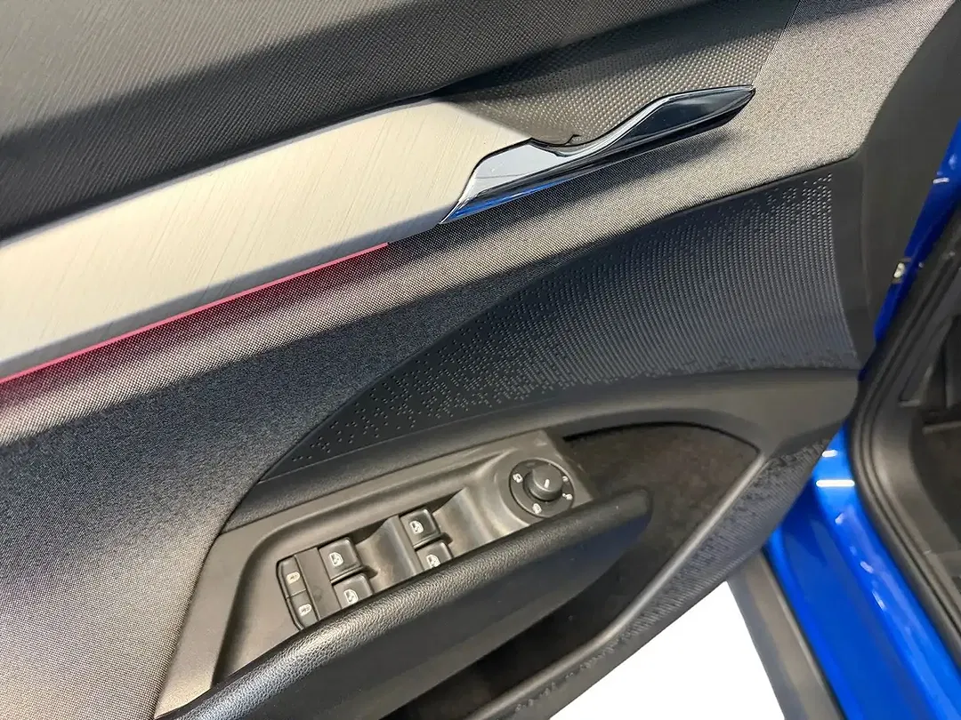 Skoda Enyaq 60 iV Loft - Thumbnail 14