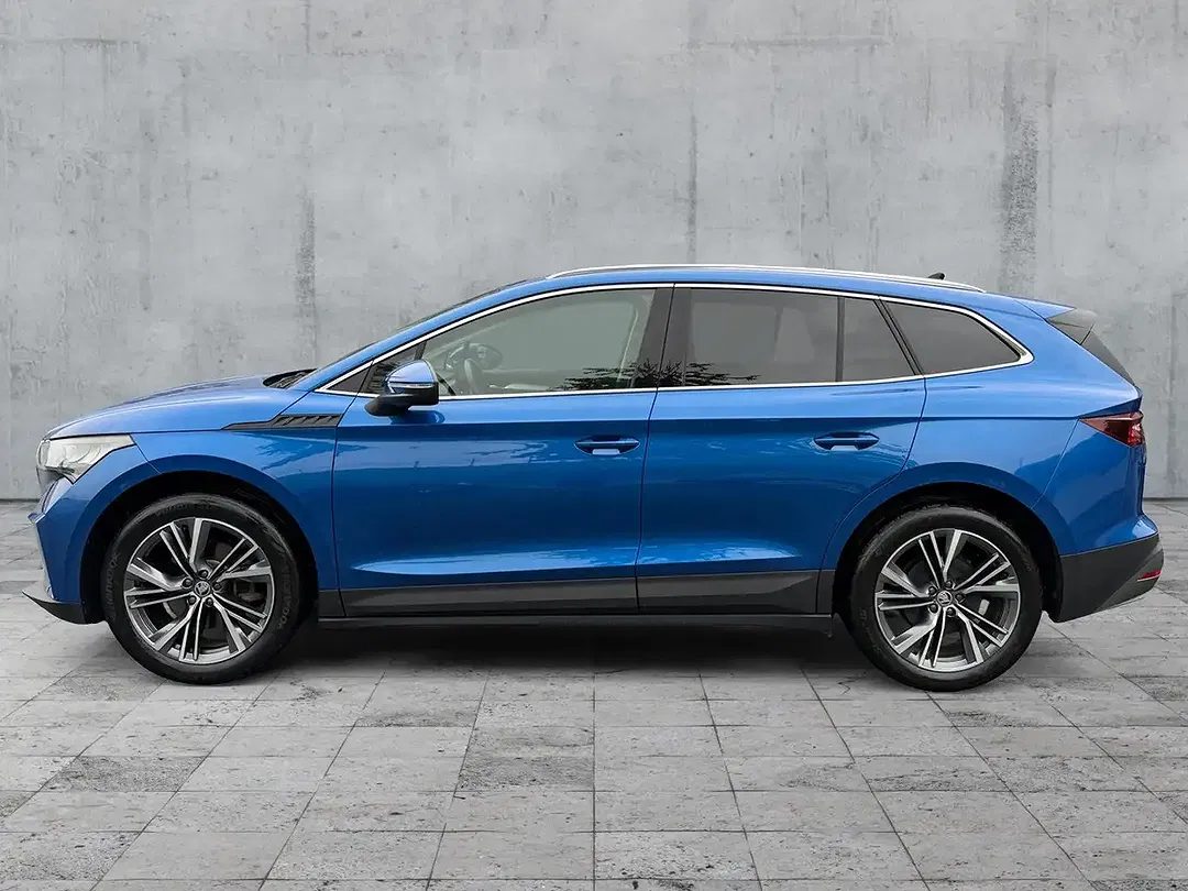 Skoda Enyaq 60 iV Loft - Thumbnail 3