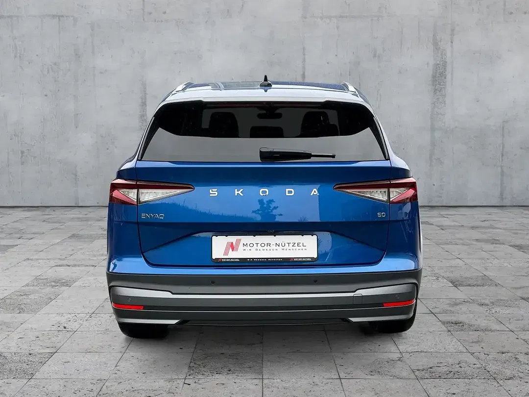 Skoda Enyaq 60 iV Loft - Thumbnail 4