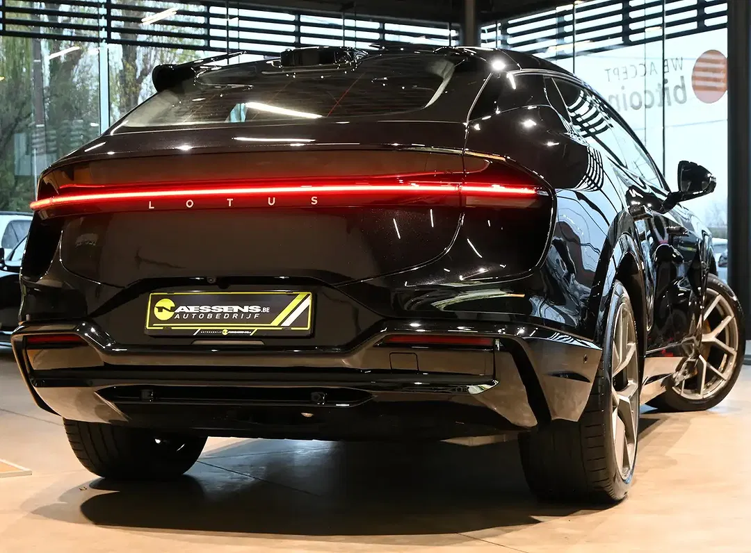 Lotus Eletre - foto 2