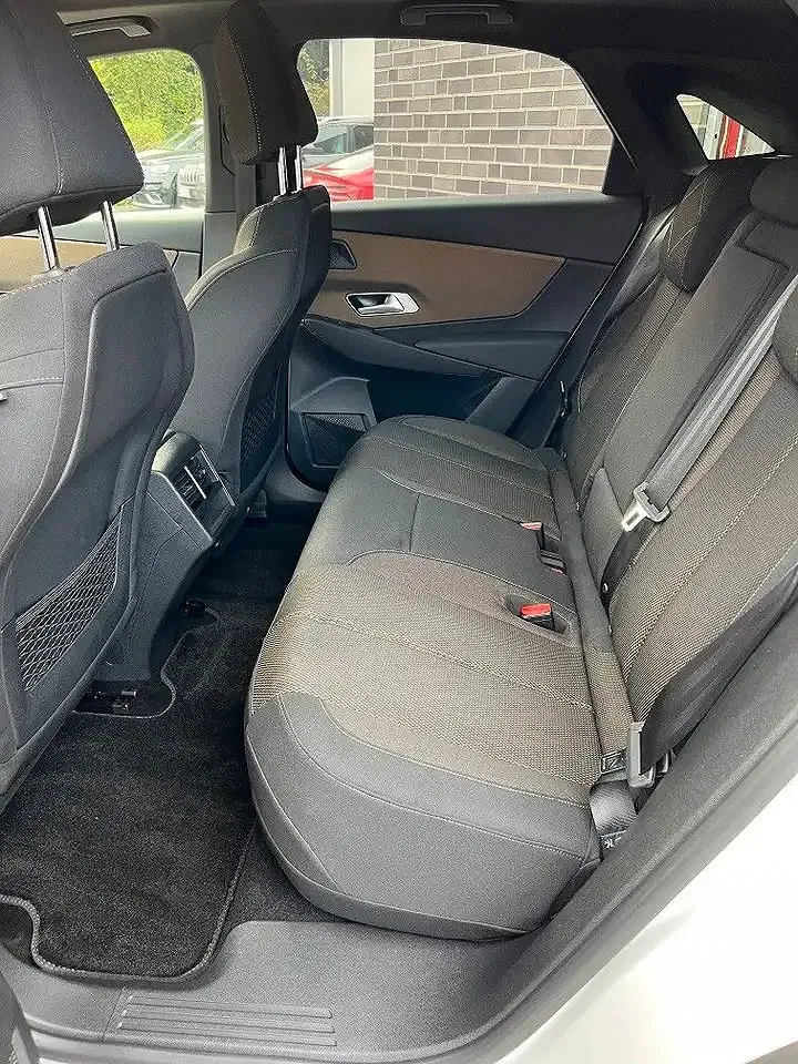 DS Automobiles DS 7 Crossback - Thumbnail 10