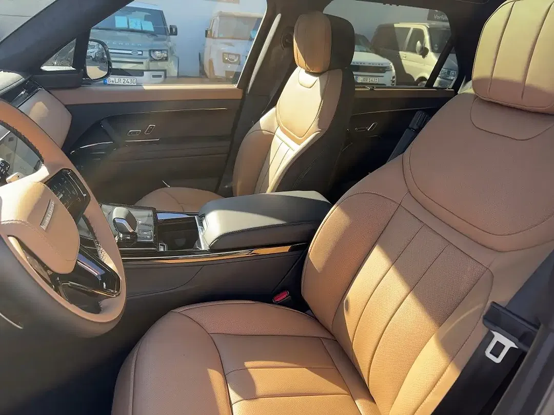Land Rover Range Rover Sport D350 Autobiography - Thumbnail 8