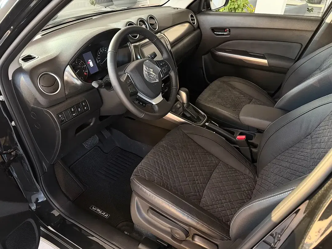 Suzuki Vitara 1.4 AUT Comfort+ - Thumbnail 8