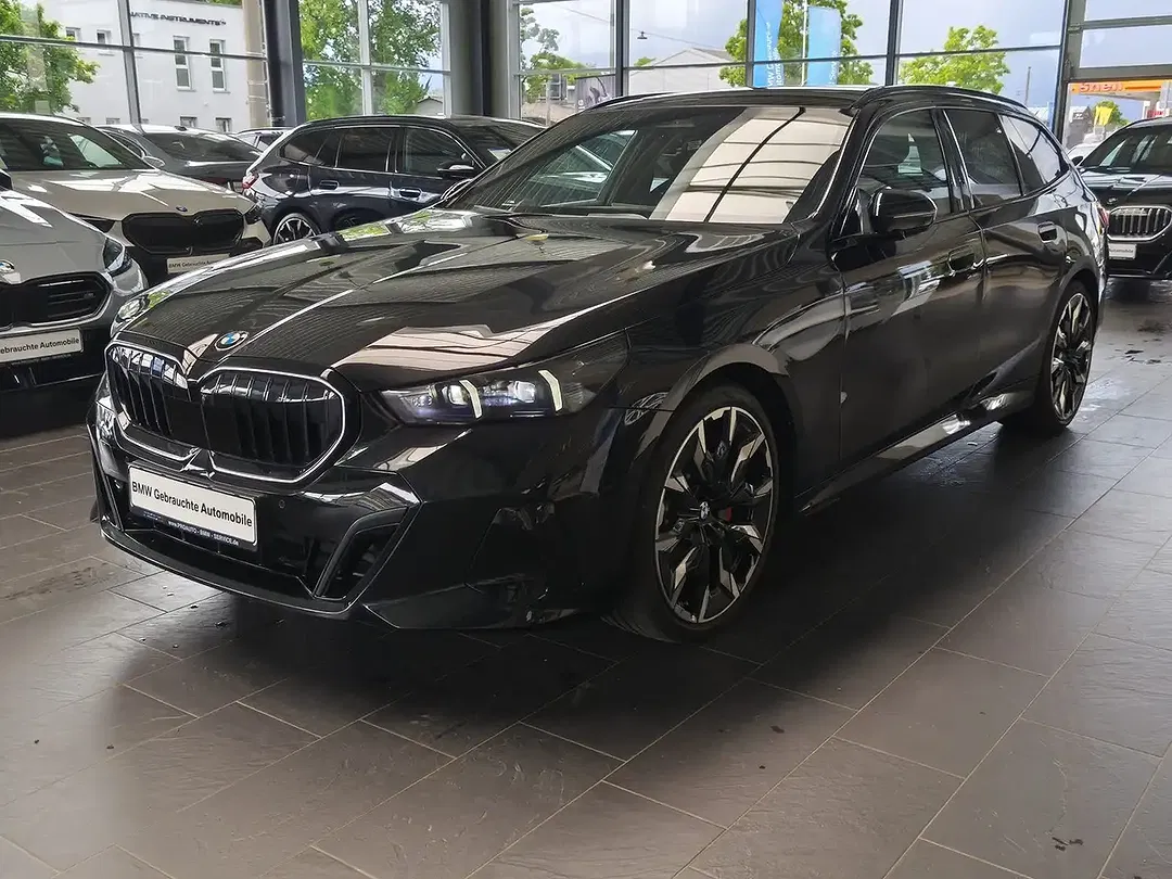 BMW 520 Touring M Sport Pro - Thumbnail 3
