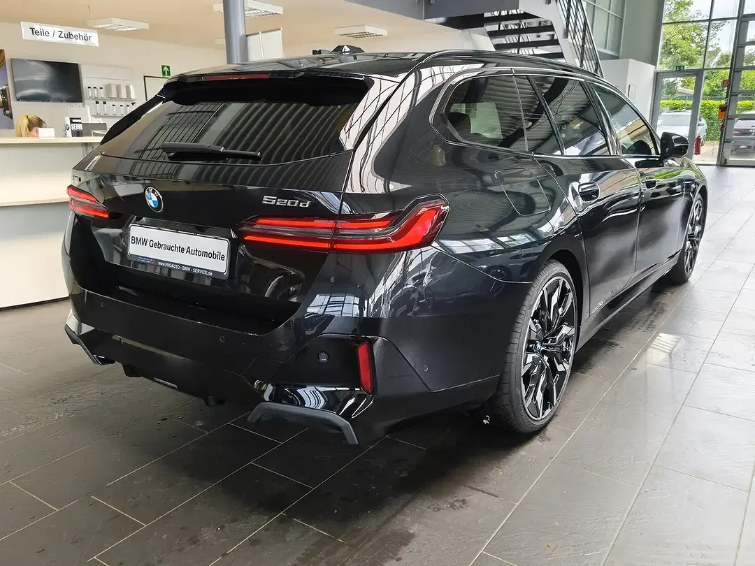 BMW 520 Touring M Sport Pro - Thumbnail 7