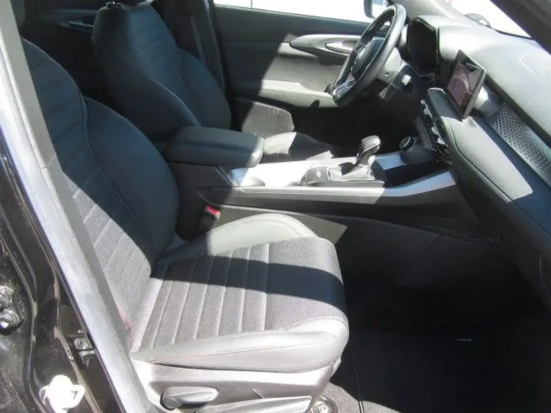 Alfa Romeo Tonale 1.6 Diesel AUT Sprint - Thumbnail 8