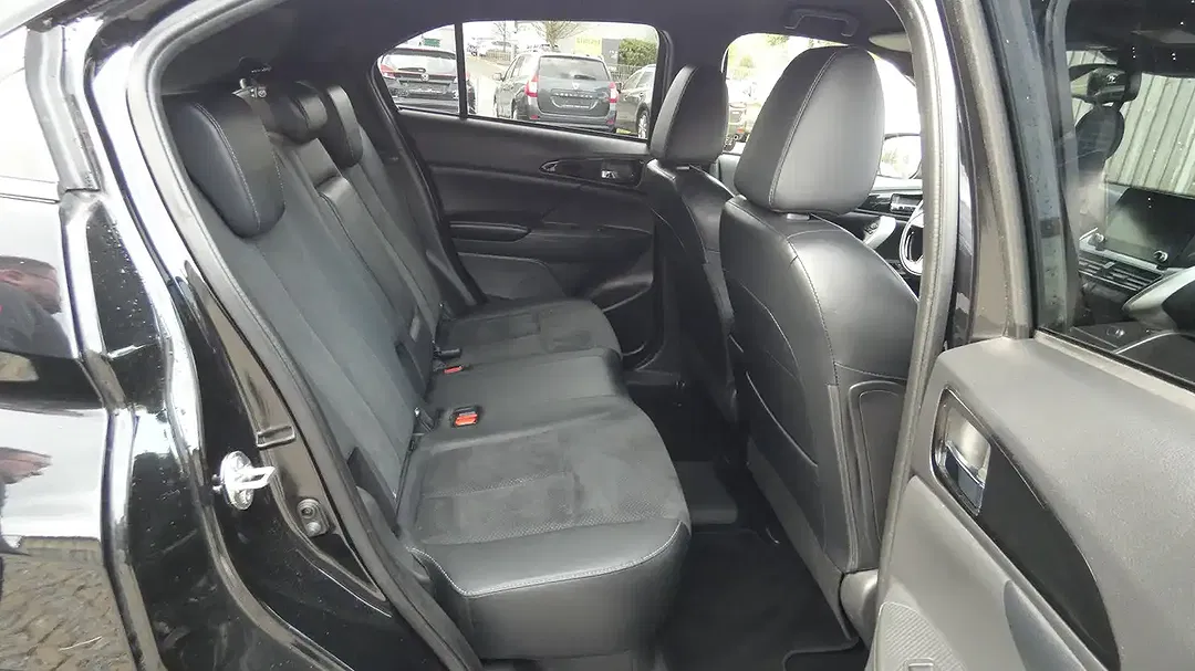 Mitsubishi Eclipse Cross Hybrid 4WD Plus - Thumbnail 9