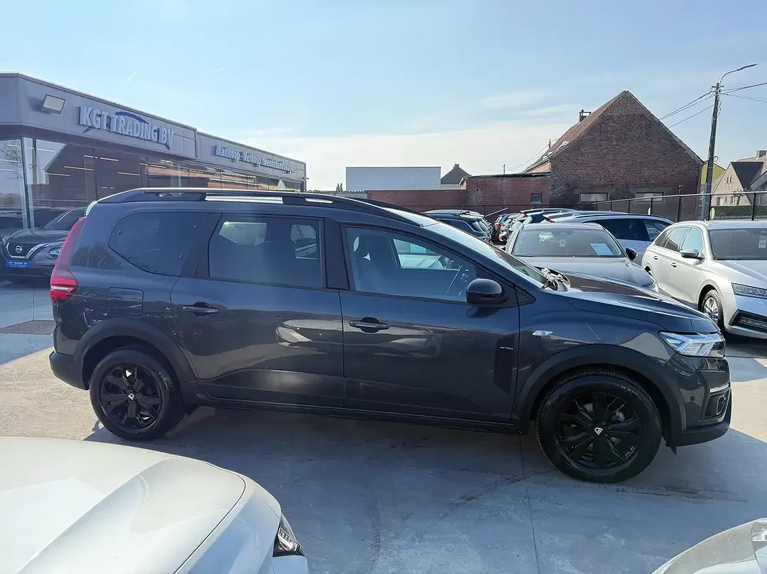 Dacia Jogger TCe Extreme - Thumbnail 4