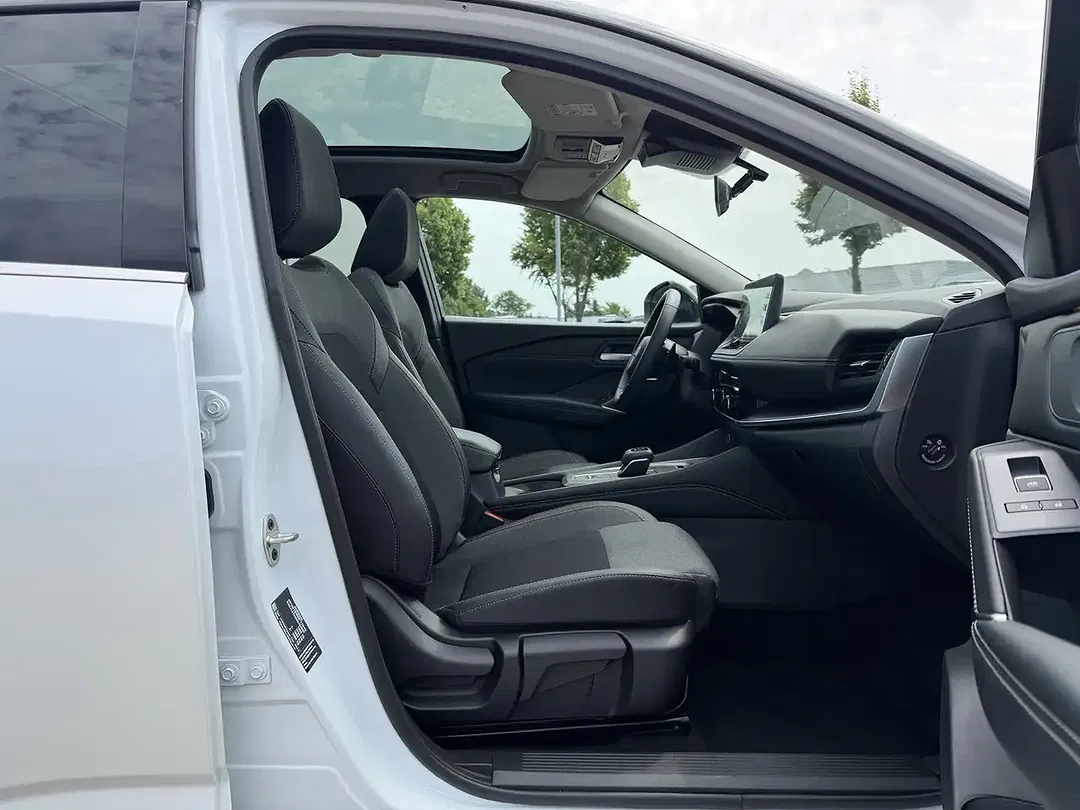 Nissan Qashqai 1.3 DIG-T MHEV N-Connecta Comfort - Thumbnail 12