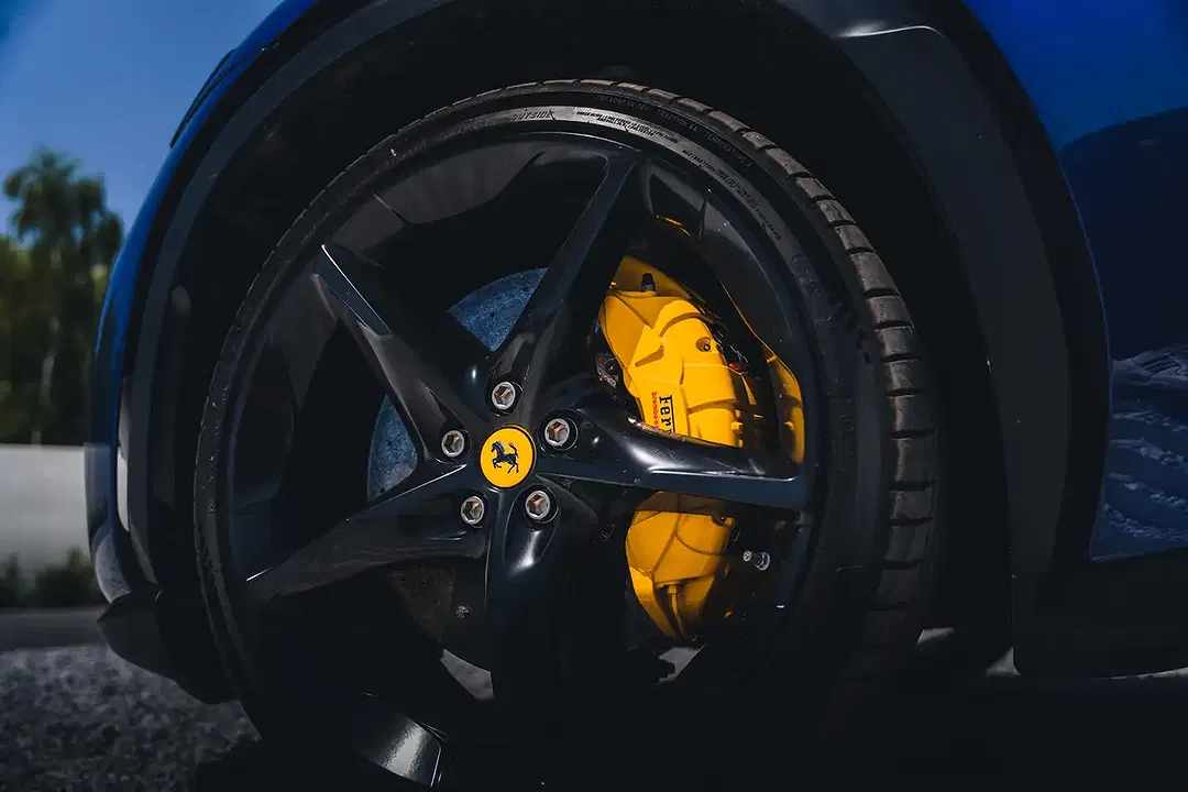 Ferrari Purosangue - Thumbnail 9