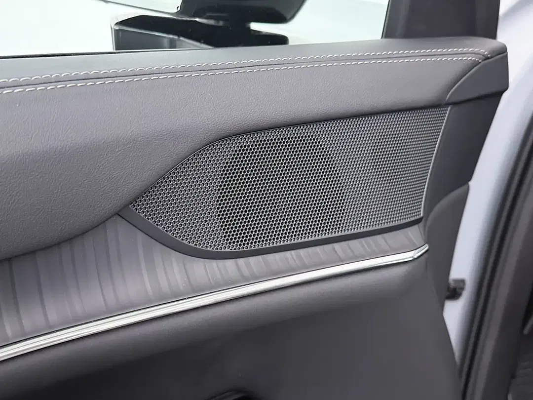 Volvo EX90 EV Core - Thumbnail 13