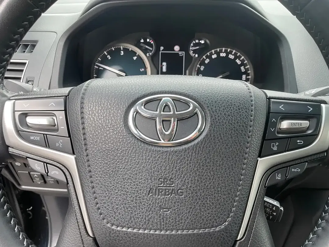 Toyota Land Cruiser 2.8 D-4D AUT Executive - Thumbnail 14