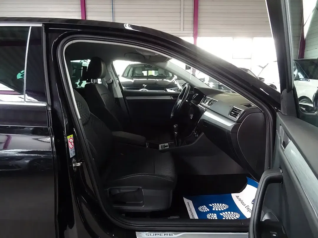 Skoda Superb 2.0 TDI Ambition - Thumbnail 13