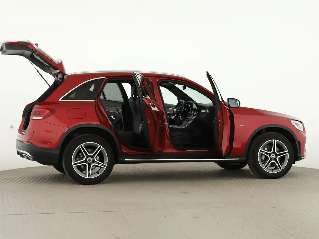 Mercedes-Benz GLC 300 4MATIC AMG - Thumbnail 8