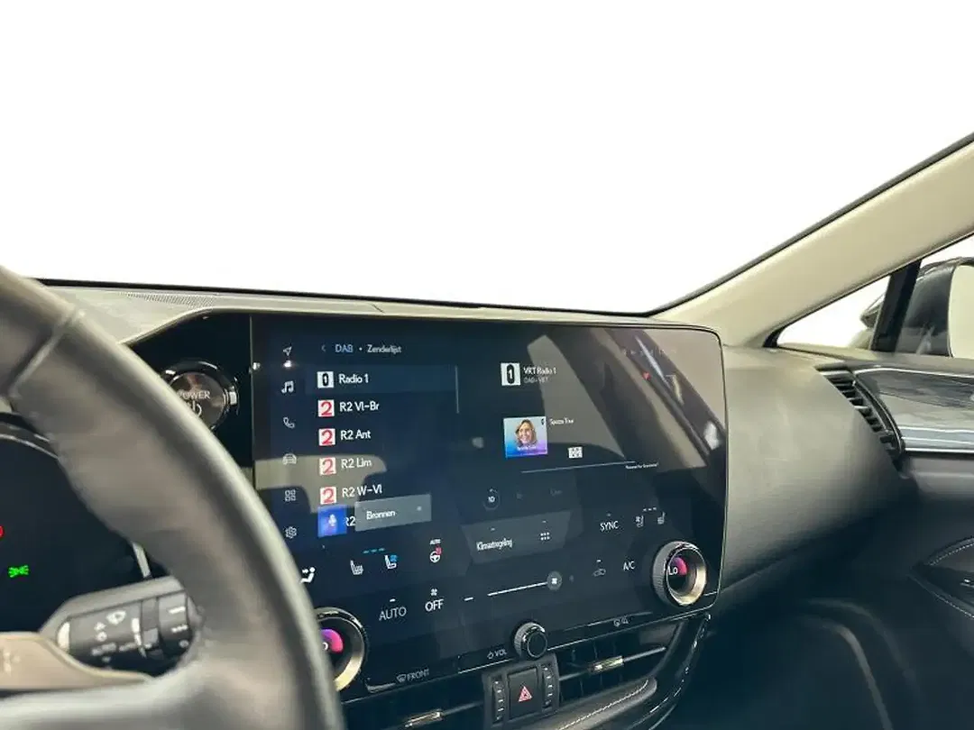 Lexus NX 450h+ Executive Line - Thumbnail 11