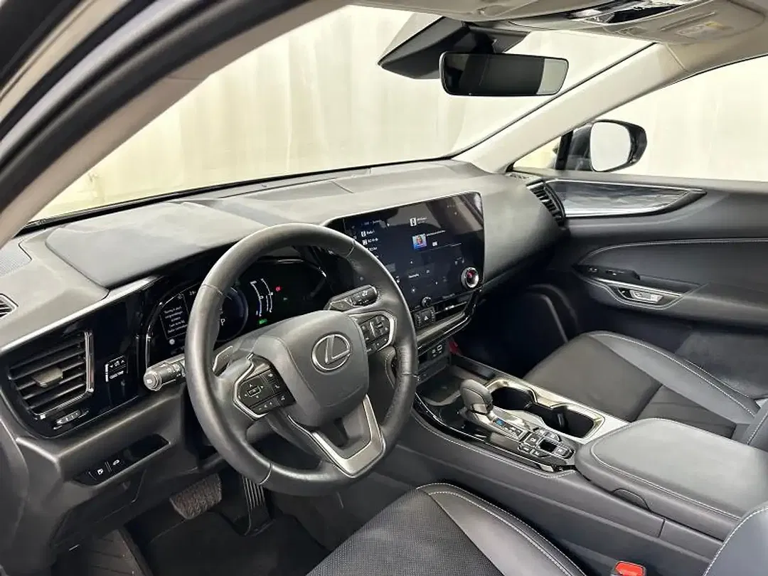 Lexus NX 450h+ Executive Line - Thumbnail 18