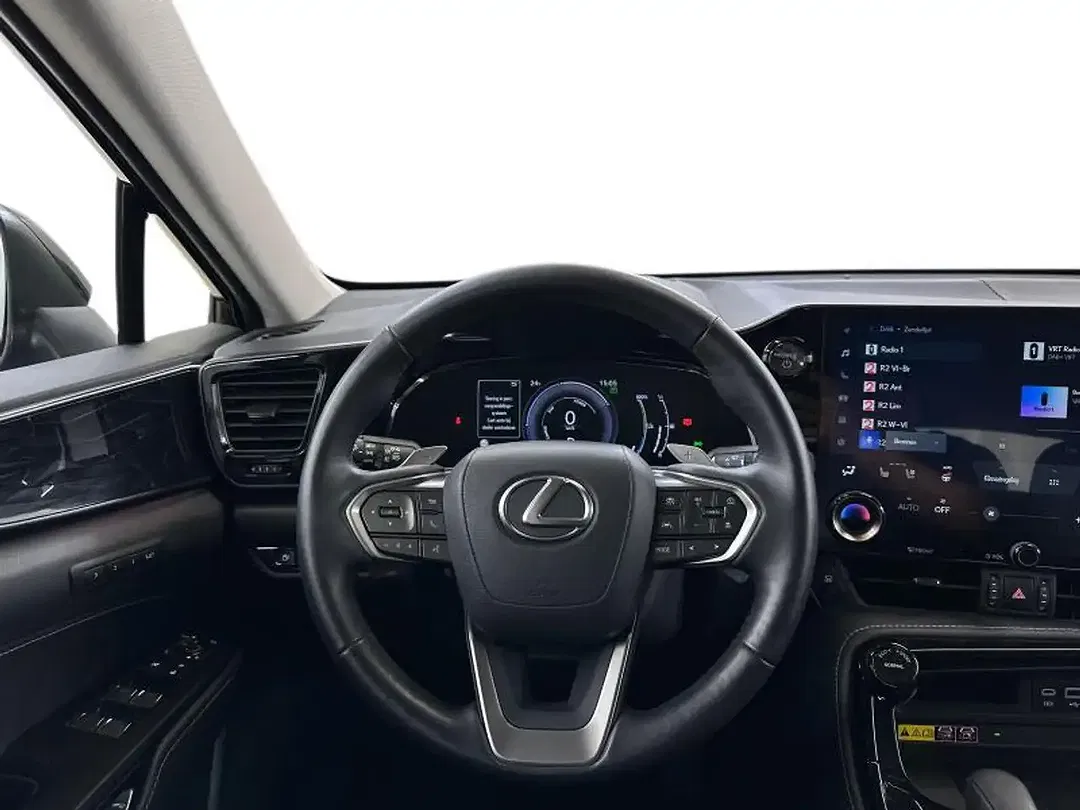 Lexus NX 450h+ Executive Line - Thumbnail 8