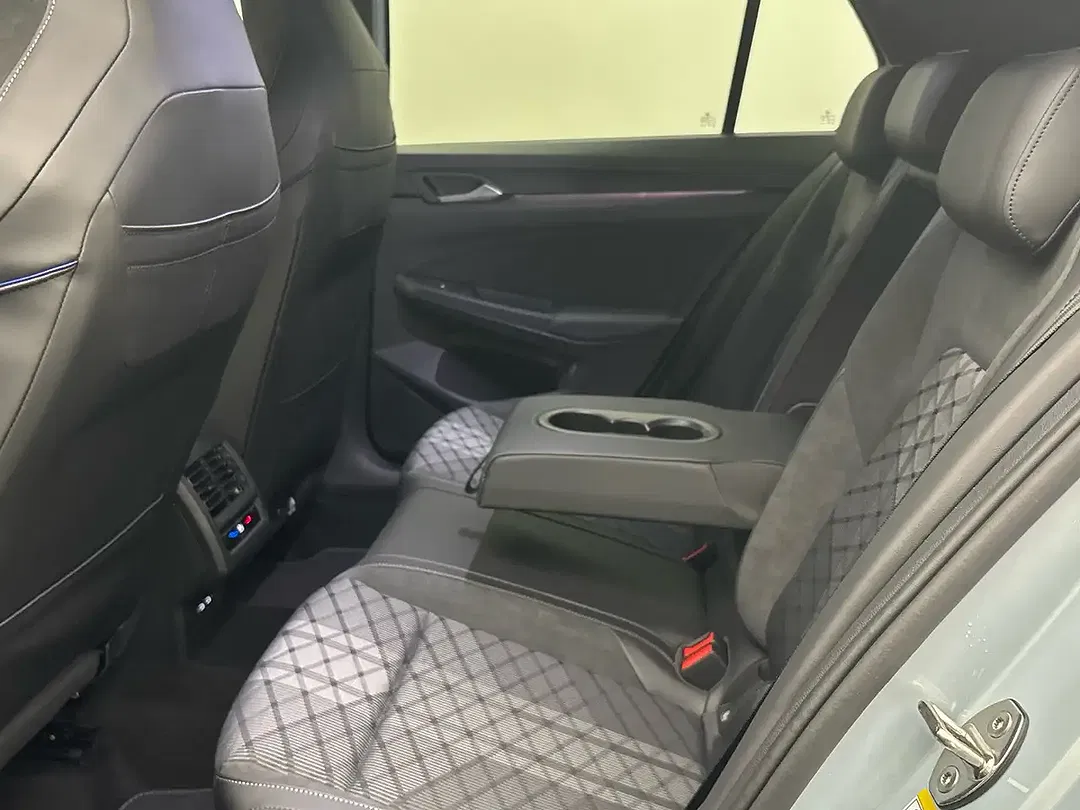 Volkswagen Golf 1.5 eTSI R-Line - Thumbnail 10