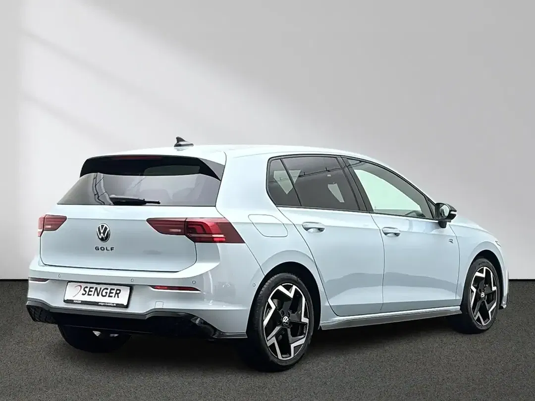 Volkswagen Golf 1.5 eTSI R-Line - foto 2
