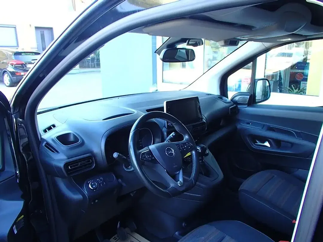 Opel Combo - Thumbnail 7