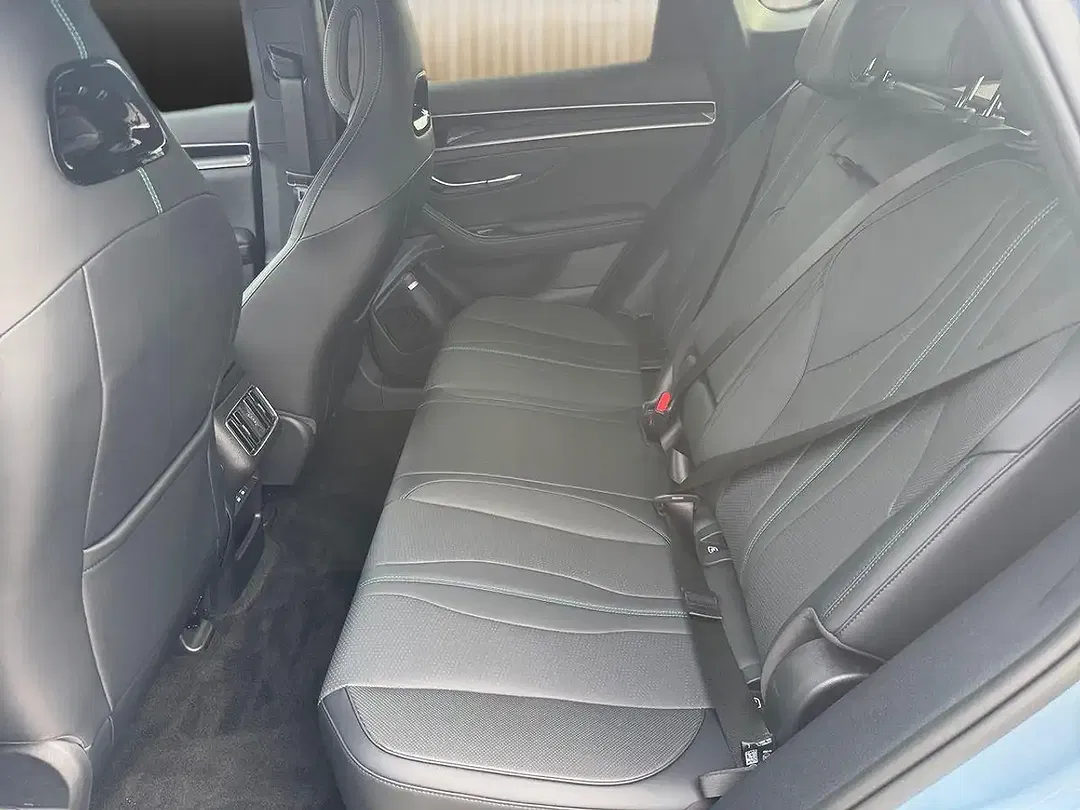 BYD Seal U 1.5 DM-i PHEV Boost - Thumbnail 12