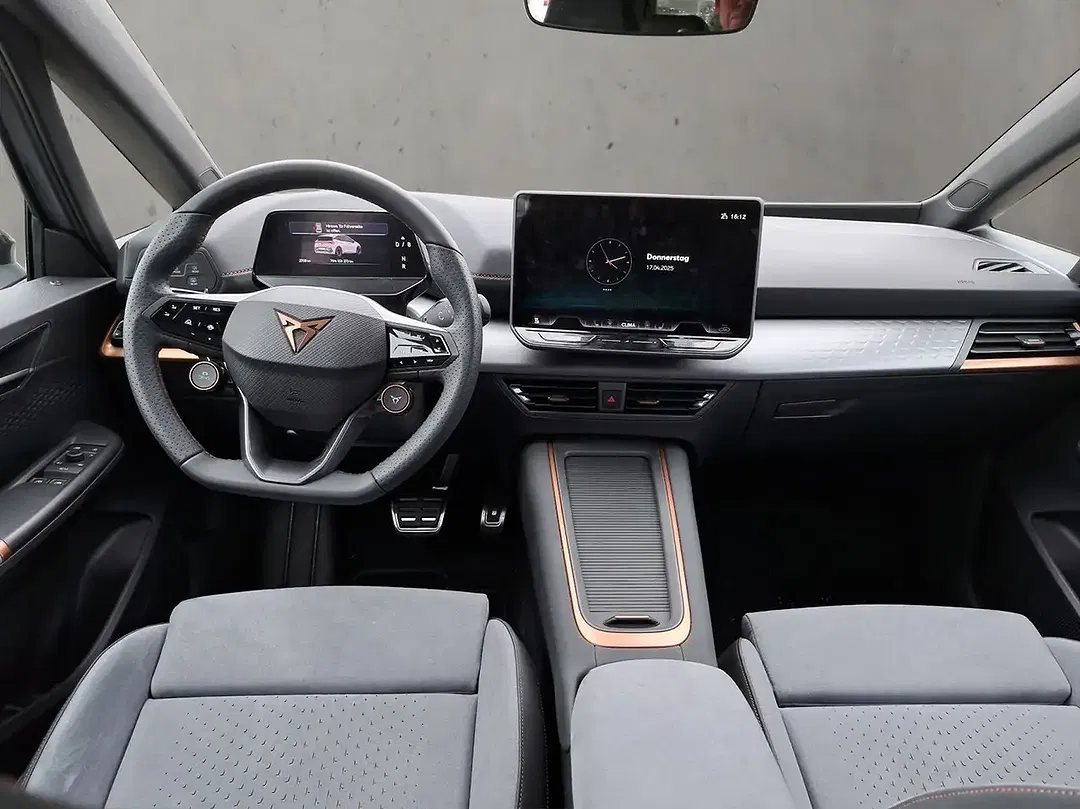 CUPRA Born - Thumbnail 14