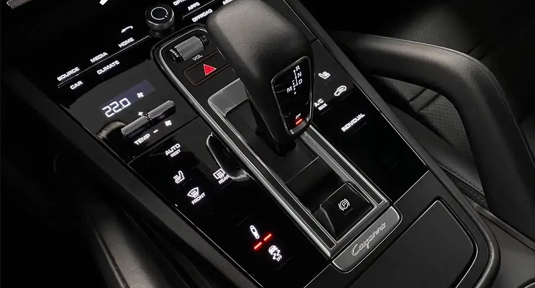 Porsche Cayenne E-Hybrid - Thumbnail 14