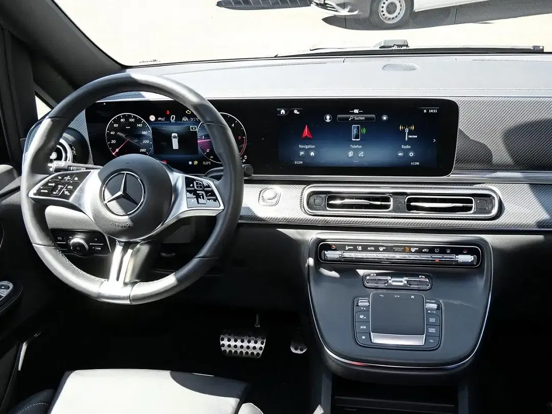 Mercedes-Benz V 300 AMG AIRMATIC Avantgarde Night - Thumbnail 15
