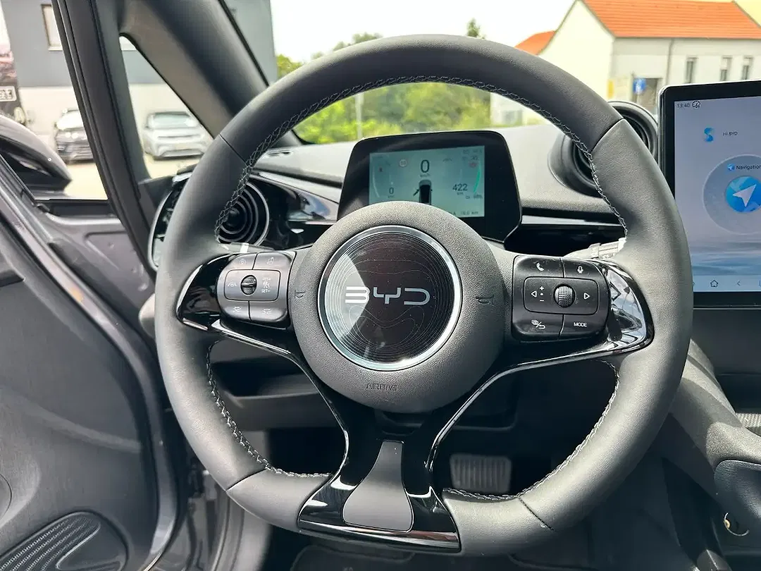BYD Dolphin Comfort - Thumbnail 11