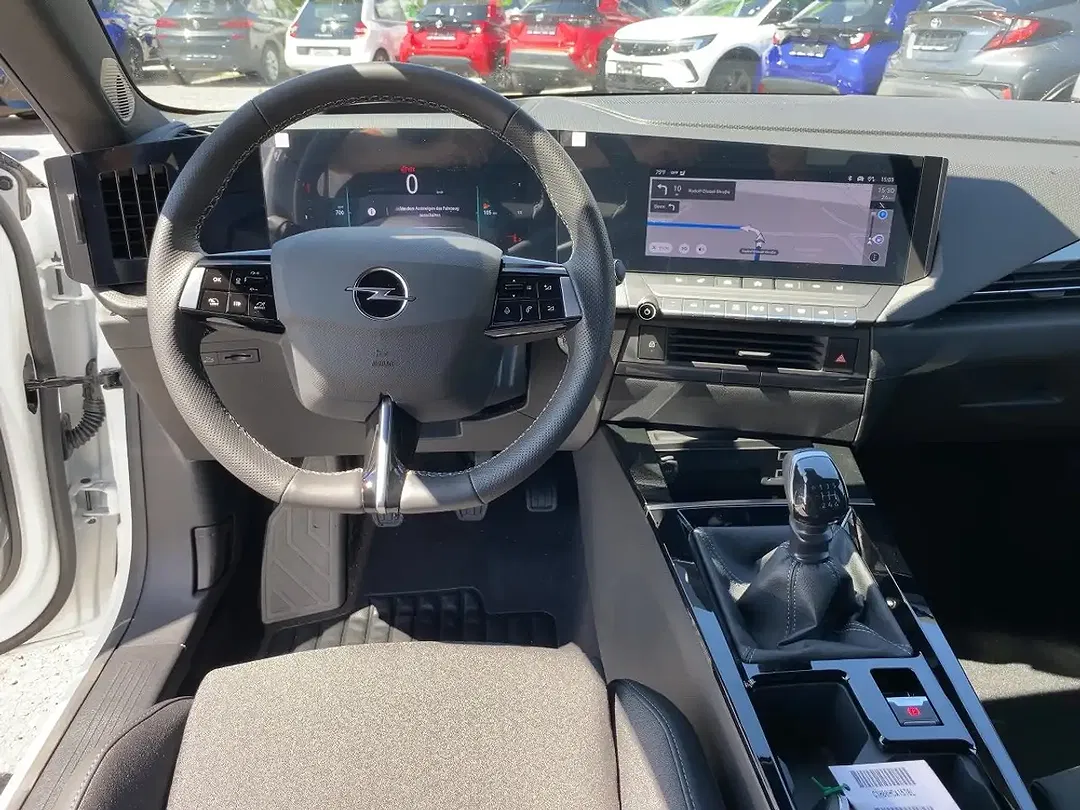Opel Astra 1.2 Turbo GS - Thumbnail 10