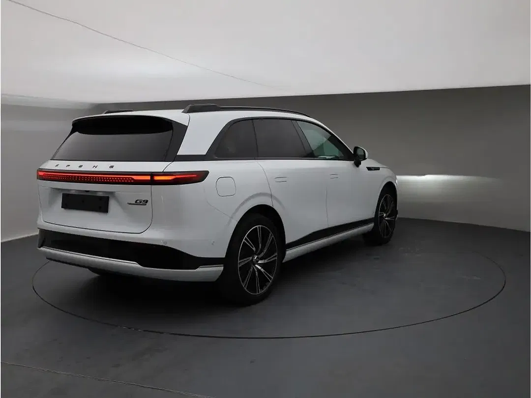 Xpeng G9 AWD Performance - Thumbnail 6