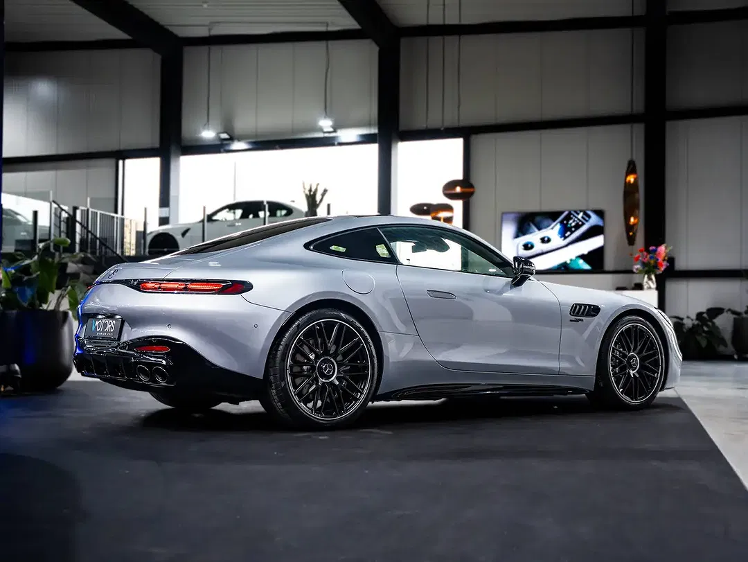 Mercedes-Benz AMG GT 43 Burmester Night Edition - Thumbnail 6