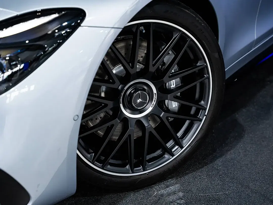 Mercedes-Benz AMG GT 43 Burmester Night Edition - Thumbnail 8