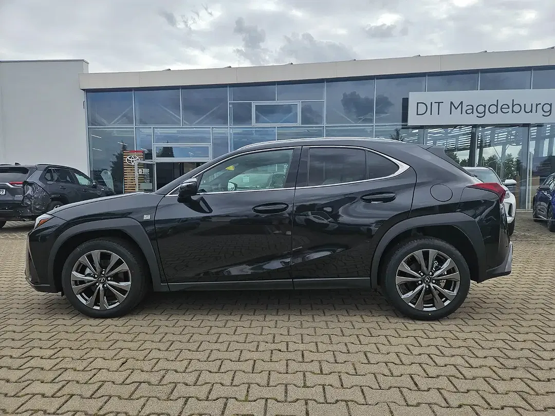 Lexus UX 300h F SPORT Design - Thumbnail 5