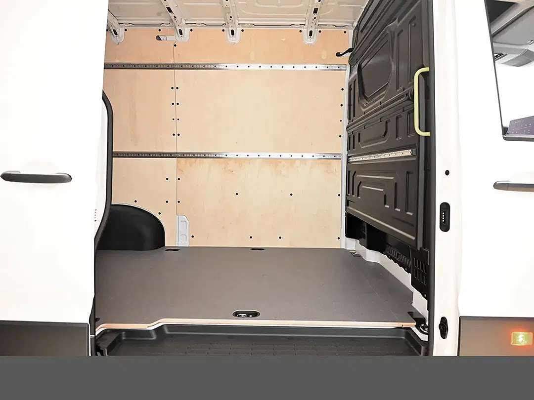 Volkswagen Crafter - Thumbnail 9