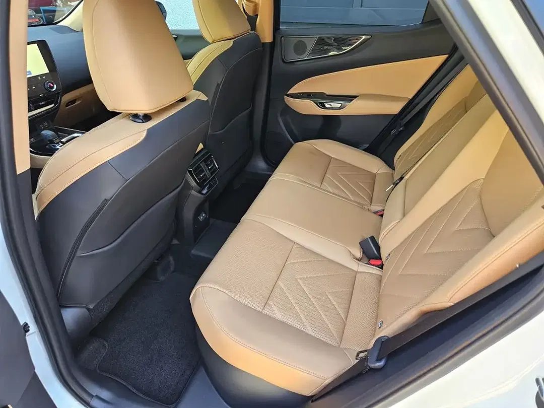Lexus NX 450h+ E-FOUR Executive Line - Thumbnail 6