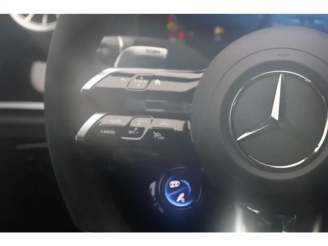 Mercedes-Benz AMG GT 53 4MATIC - Thumbnail 21