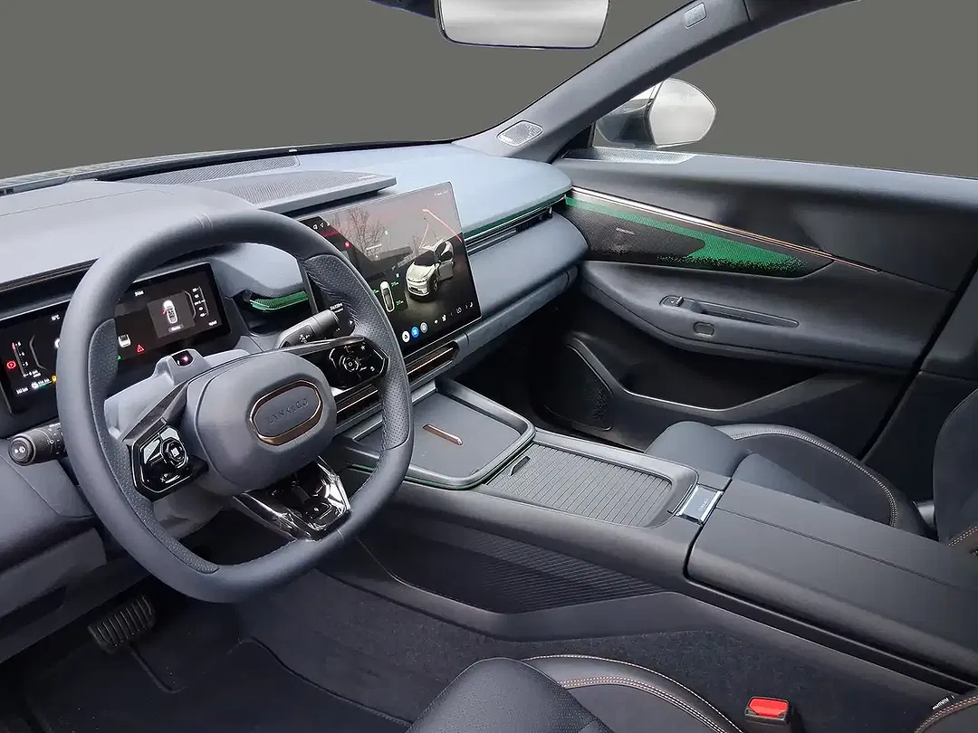 Lynk & Co 08 - Thumbnail 14