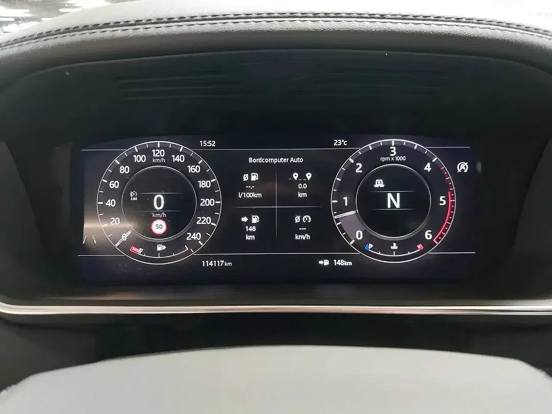 Land Rover Range Rover 4.4 SDV8 Vogue - Thumbnail 13