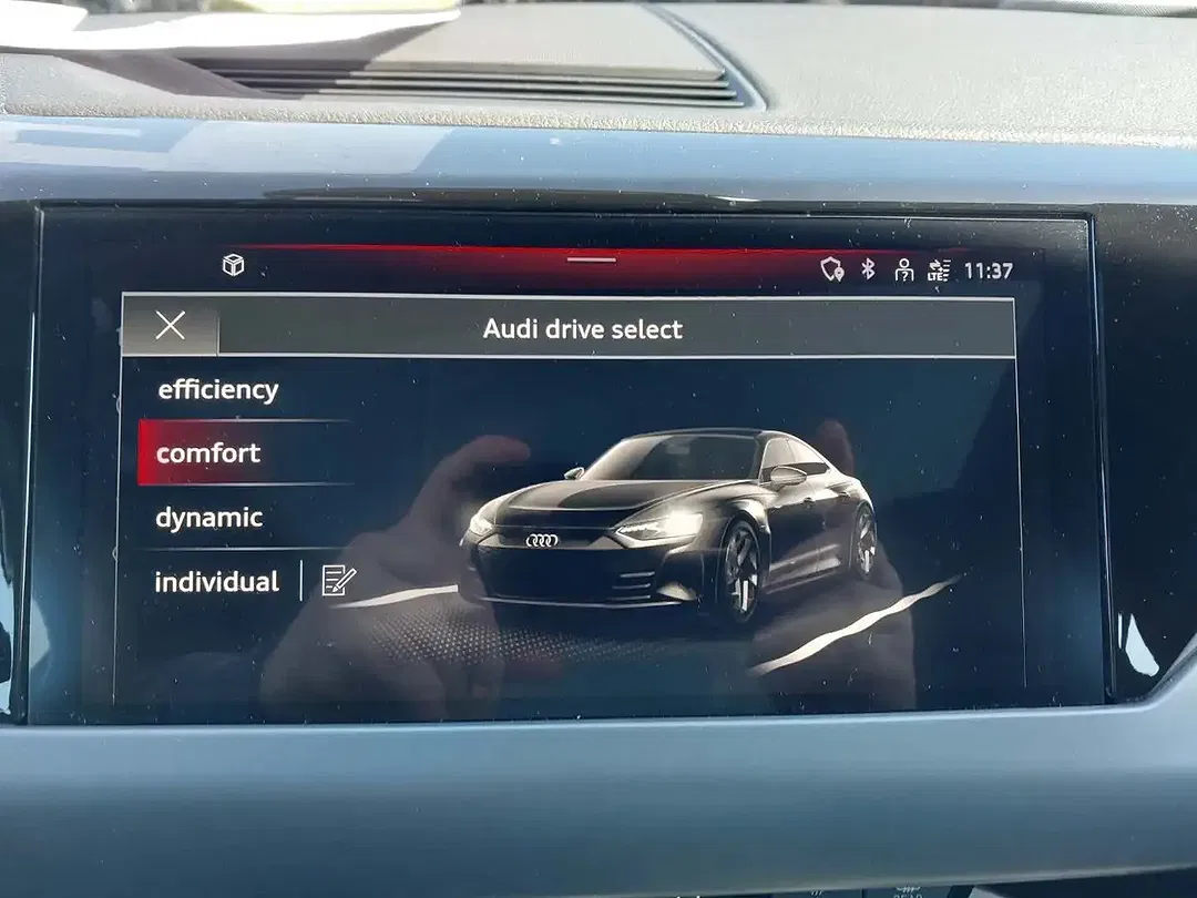 Audi e-tron GT quattro Matrix LED - Thumbnail 13