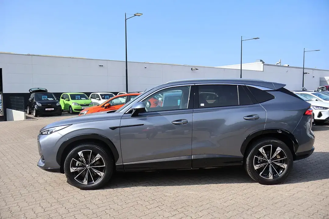 MG HS 1.5 T-GDI AUT Luxury - foto 2