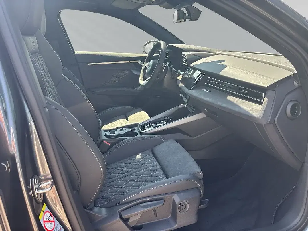Audi A3 TFSI e S tronic Sportback S line - Thumbnail 9