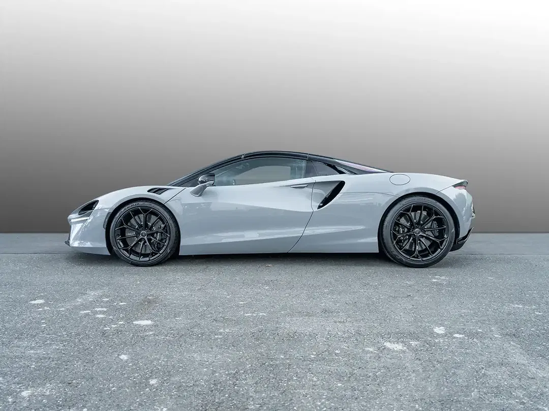 McLaren Artura Performance - Thumbnail 4