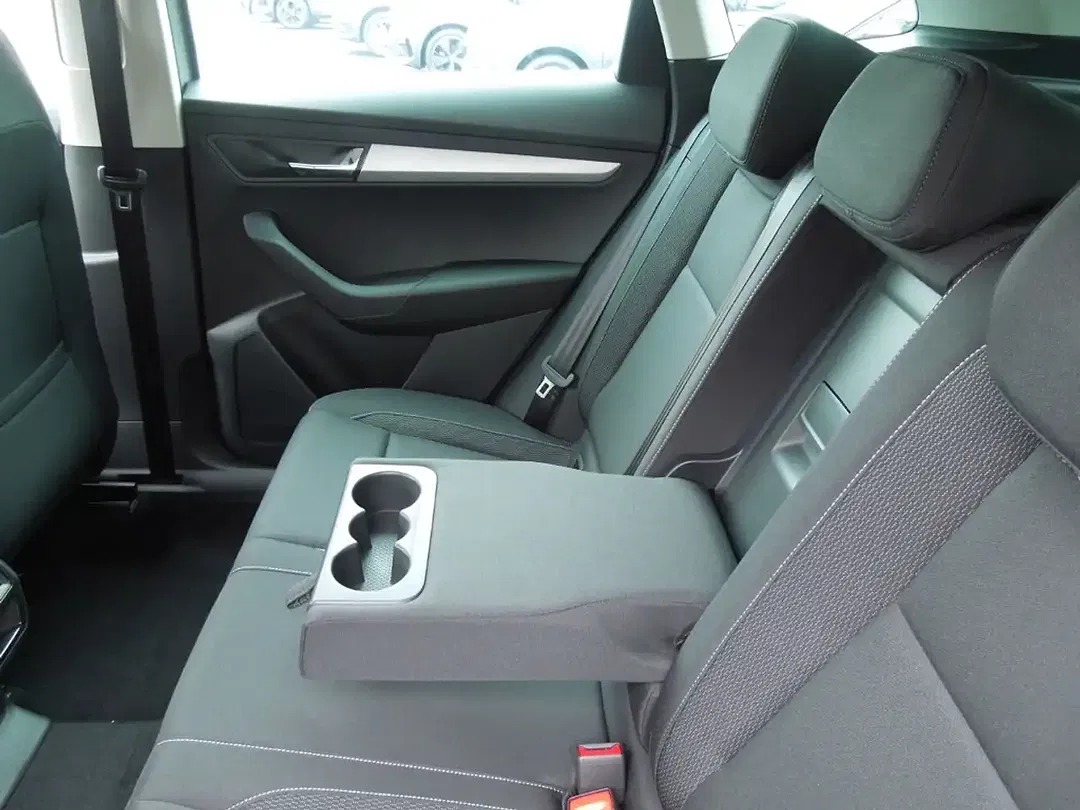 Skoda Karoq 1.5 TSI Selection - Thumbnail 10