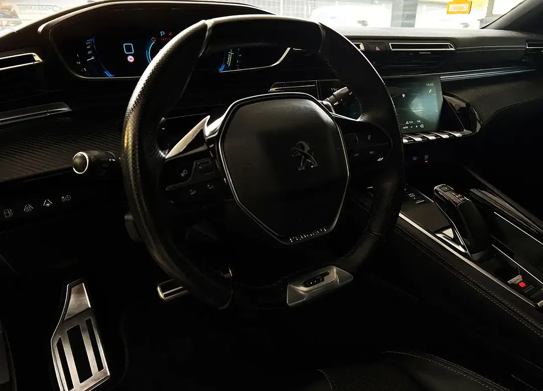 Peugeot 508 PHEV GT SW - foto 15