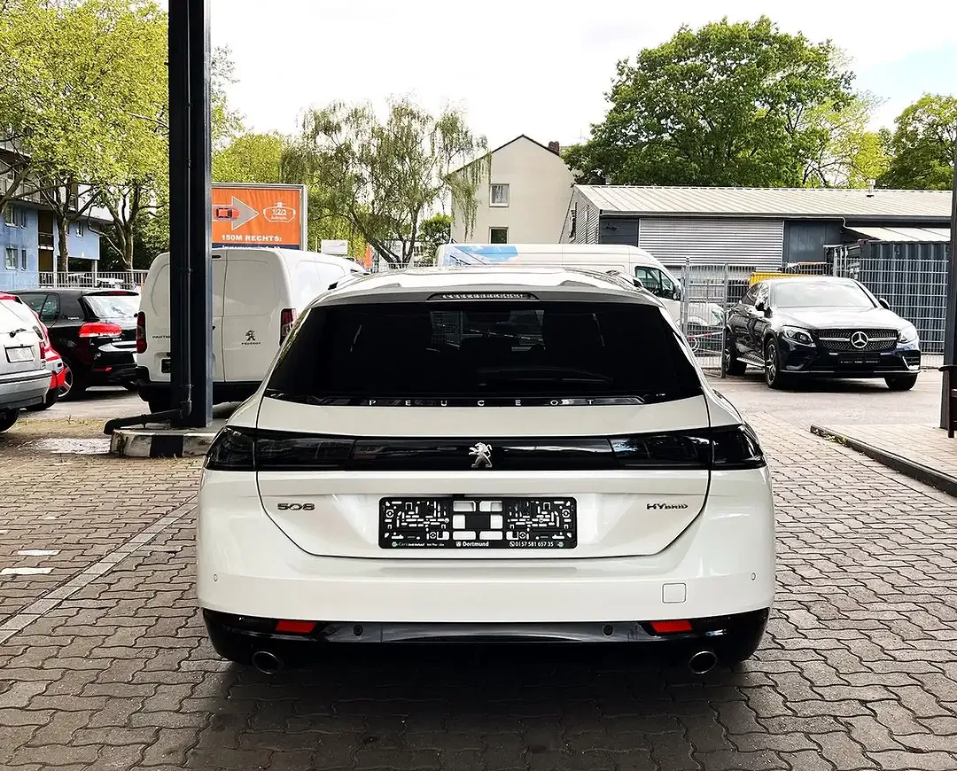 Peugeot 508 PHEV GT SW - Thumbnail 4