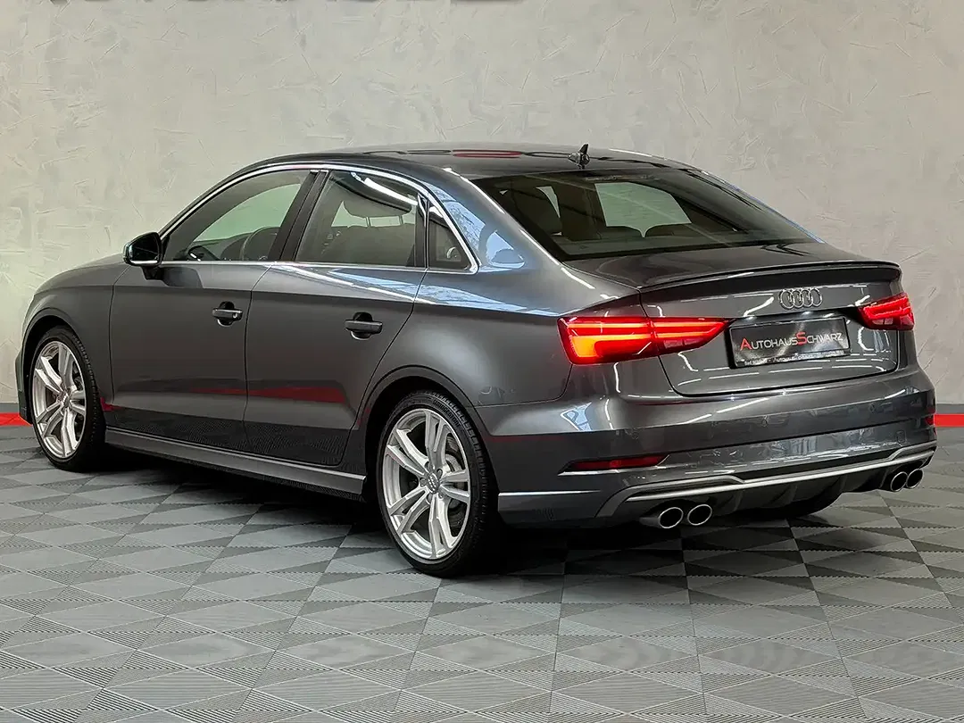 Audi S3 2.0 TFSI quattro - Thumbnail 3