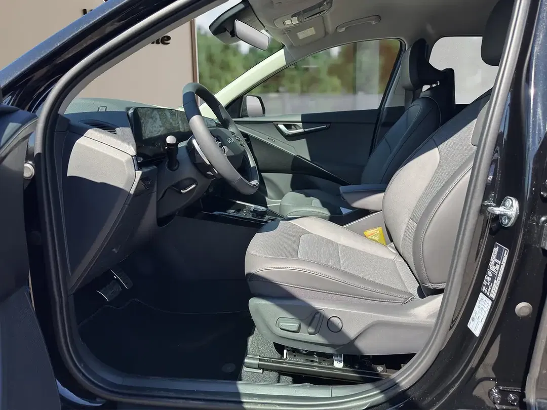 Kia Niro 1.6 GDI PHEV DCT Spirit - Thumbnail 9
