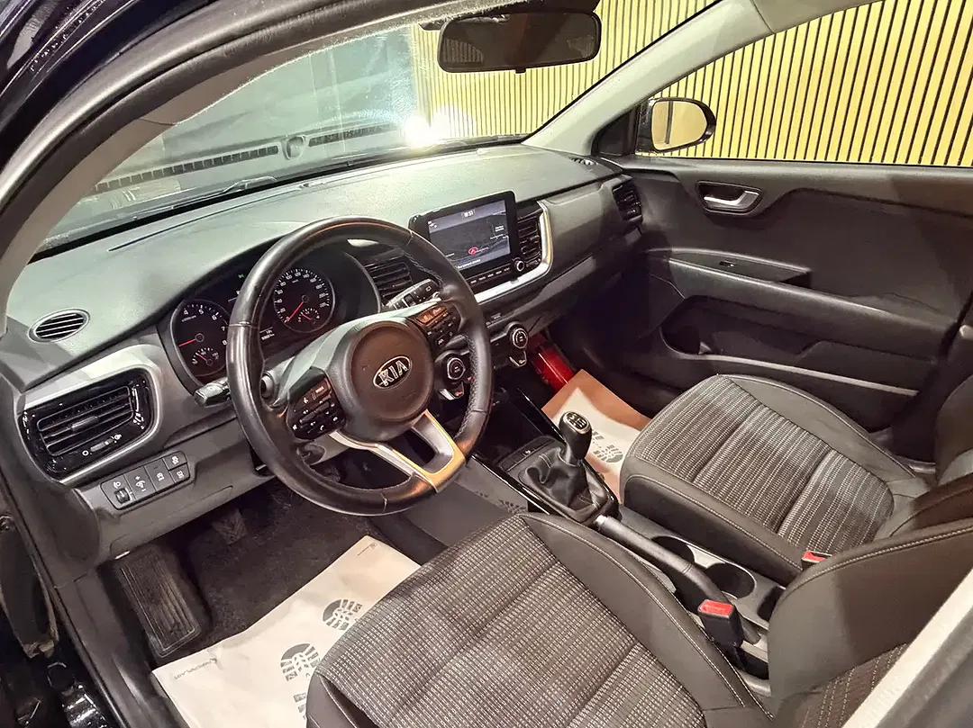 Kia Stonic 1.0 - Thumbnail 14