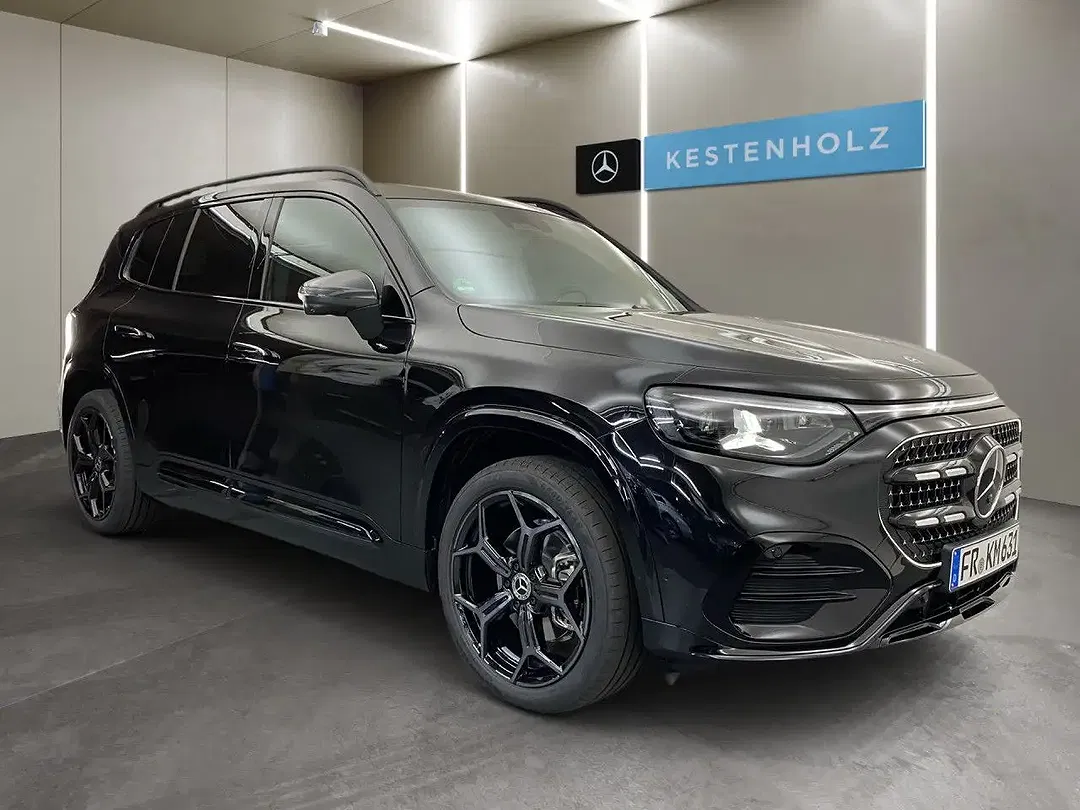 Mercedes-Benz GLB 200 AMG Night - Thumbnail 3